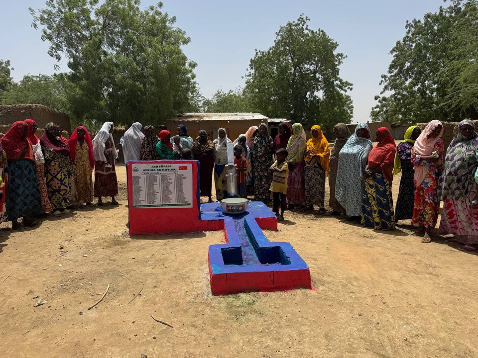 Zamanın Bereketi، İhsanın Kazancı: Afrika’da Asr Suresi Su Kuyumuz Açıldı