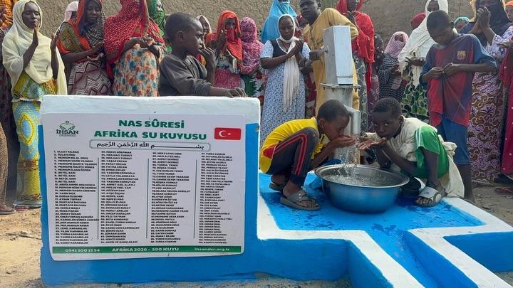 İnsanlık İçin İhsan، Her Damlada Bin Dua: Afrika’da Nas Suresi Su Kuyumuz Açıldı